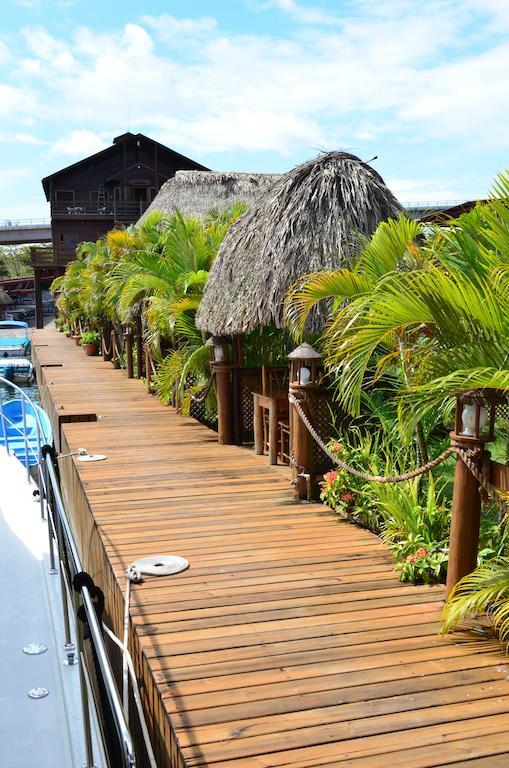 Mar Marine Yacht Club Hotel Rio Dulce Exterior photo